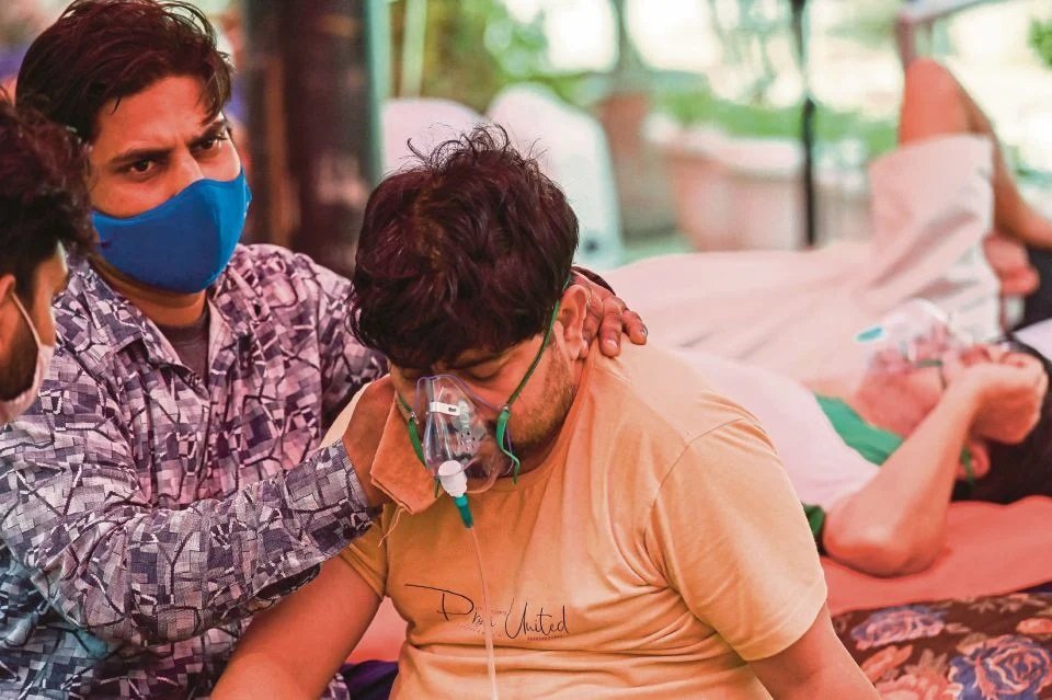 KESIHATAN UNTUK KHIDMAT RAWATAN, PERUBATAN DAN PERALATAN KESIHATAN (KRONIK)